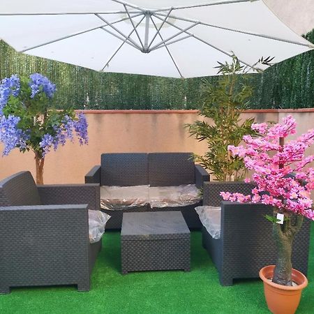 Duplex / Beach 3Min/ Bcn Center 10Min/Tren 2Min Apartment Sant Adria de Besos Exterior photo